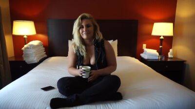 Texas Bukake - Lauren 1st Gangbang And Bukkake Part 1 - Texas Presley - hclips.com