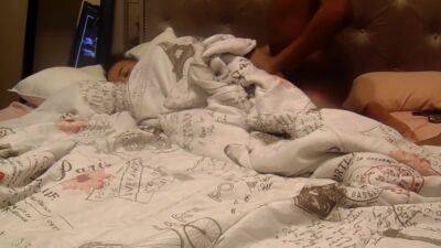 Big Booty Wakes Up To Hard Dick With Red Bone - hclips.com