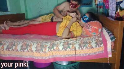 Bangali Pinki Vabi Ko Mast Choda Davor Ne Payer Se - hclips.com