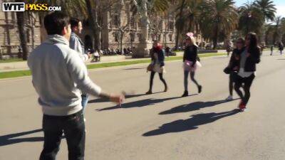 Amateur Teen Threesome Blowjob - hclips.com