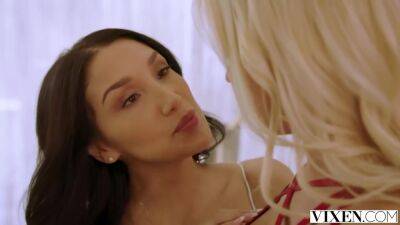 Vicki Chase - Athena Palomino - Athena Palomino, Vicki Chase And You Know In And My Wife - upornia.com