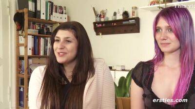 Es Darf Gerne Viel Ol Bei Diesen Deutschen Studentinnen With Sei N - upornia.com - Germany