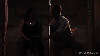 Milf Giving Pleasure - upornia.com