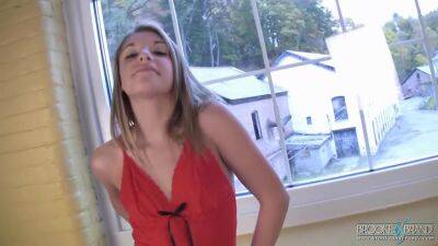 Brook Red Hot - upornia.com