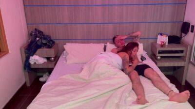 Me Escape Con Mi Amante A Una Residencia Final Inesperado - hclips.com