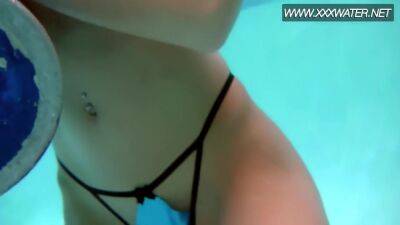 pornstars - On Of The Hottest Pornstars Minnie In The Pool - Minnie Manga - upornia.com