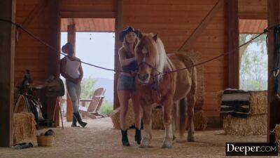 Lawless Part 1 In Hd With Anna Claire, Kenna James And Anna Claire Clouds - hclips.com