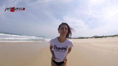 On The Beach - hclips.com