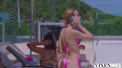 Lucky Break - upornia.com