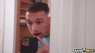 At Home Gym Sex Featuring - hclips.com