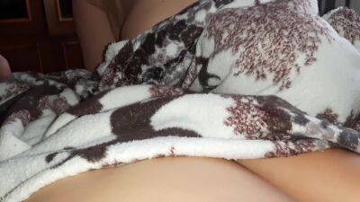 My Shy Girlfriend Makes Me Orgasm Under The Covers - Ikasmoks - hclips.com