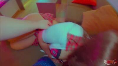 Sucks And Fack On Couch Whith Stepdad - hclips.com