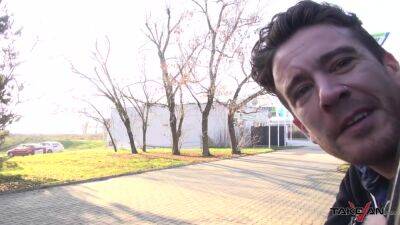 Kirschley Undercover Bimbo - upornia.com