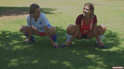 Lindsay Shaw And Brooke - National Soccer Team And Cuck - hclips.com