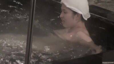 Chunky And Friend - hclips.com