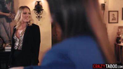 Dirty Lesbian Boss Set Up Her Girlfriend Rayveness For Her Best Employee - upornia.com