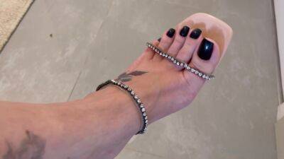 Solo Foot Fetish - Linsey Dawn Mckenzie - hclips.com