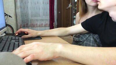 She Asked Me To Fix Computer And Paid In Kind - hclips.com