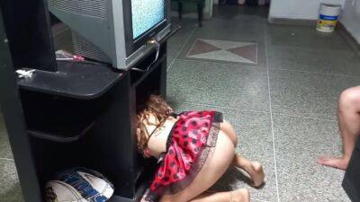 Me Follo Duro A Empleada De Mi Madrastra - hclips.com