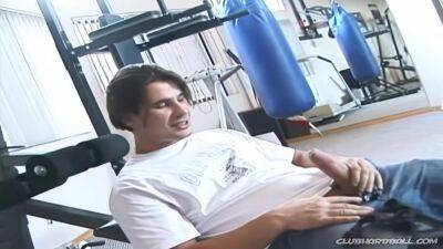 Filipina Loni Takes A Big Cock - hclips.com