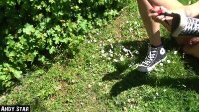 Sommerfick Im Park - upornia.com - Germany