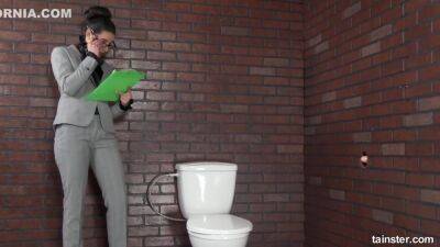 Bathroom Inspection Gets Blasted Away By Sp - upornia.com