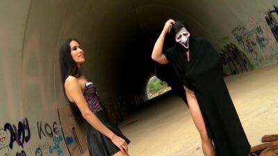 He Loves To Lick Her Fully Shaved Pussy - upornia.com