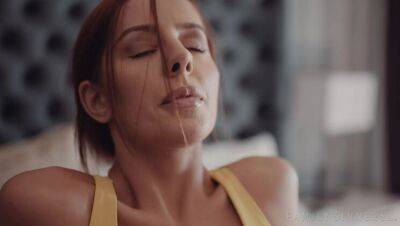 Vanna Bardot - Caught by my stepdaughter - FamilySinners - porntry.com