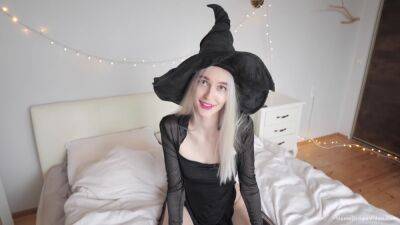 Naughty witch Shina wants to be fed her boyfriends cock - hclips.com