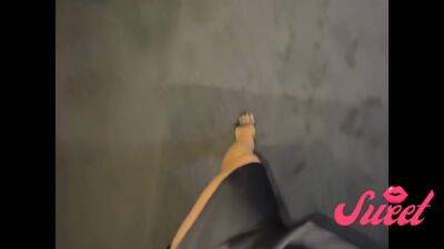 Jasmine Se Masturbe Dans Les Toilettes Du Casino - Arabe Beurette De Cite - hclips.com