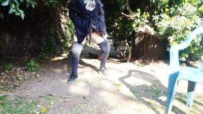 Exhibiendo Vagina En Parque Publico Sexo Anal En Escalera Comunitaria - hclips.com