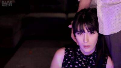 Ivy Aura - Stray Kitten With Ivy Aura - upornia.com