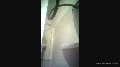 peeping blondes go to toilet.77 - hclips.com