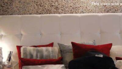 Brunette Simmers With Lusts Taste Of Romance - hclips.com