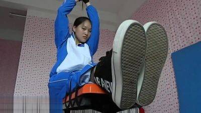 Asian Tied Feet Woeship - upornia.com