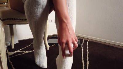 2022 02 14 New Talent - Ewe Sweet - upornia.com