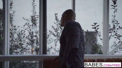 Isabella Lui - Bed of Roses starring Leny Ewil and Violette Pink and Isabella Lui clip - sexu.com