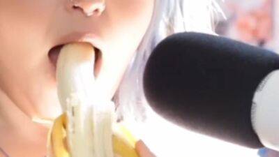 Wet And Messy Banana Fucking Squirting Asmr - hclips.com