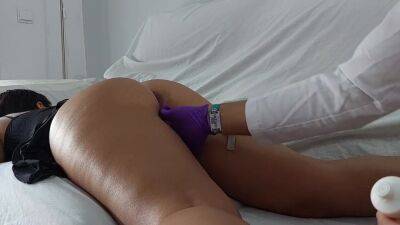 Le Hago Una Revision Completa A Anal Y Vaginal (parte 1) - hclips.com