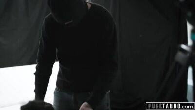 PURE TABOO Teen & Boyfriend Scam Her Dad in Ransom Scheme- DP - porntry.com