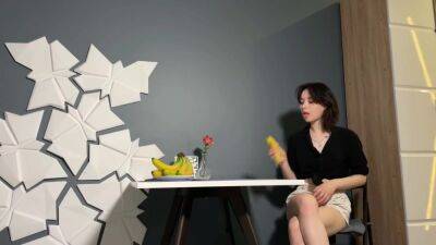 My Snatch Hungers To Be Pleased Hard - hclips.com