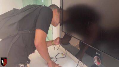 Sex With Tv Tech Lover - hclips.com