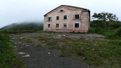 Walk Around The Horrible Buildings With My Sexy Bbe - hclips.com