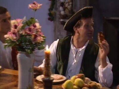 Il Marchese Del Grilletto - Parte 02 - upornia.com