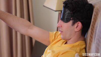 Celestina Blooms - Hooky Swap - Lexi Sample And Celestina Blooms - upornia.com