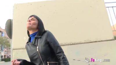 Selena, Mad Mart - John Grey - upornia.com