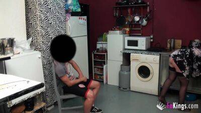 Paula Vazquez - upornia.com