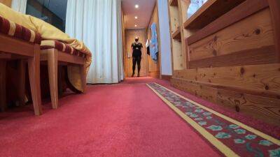 Bbw Doing Catwalk In Heels - hclips.com