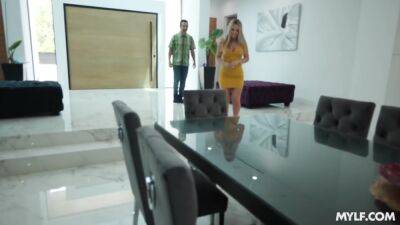 Bunny Madison - Bunny - Bunny Madison - Psychic Assistance - upornia.com