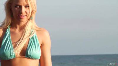 Anikka Albrite - Annika Albrite And Anikka Albrite In In Anikkas 1st Dp - upornia.com